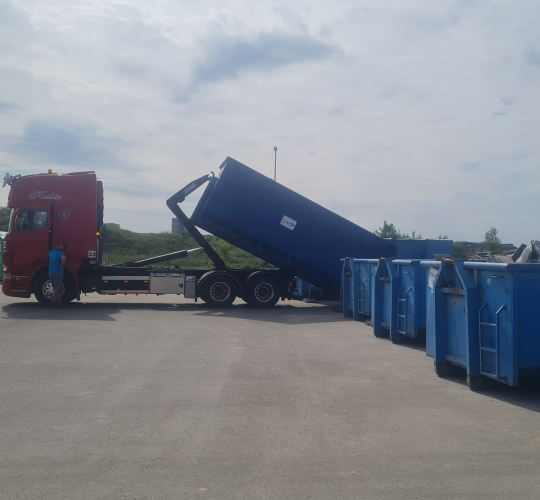 Kiek nemokamai atliekų galima pristatyti į didelių gabaritų atliekų surinkimo aikšteles?